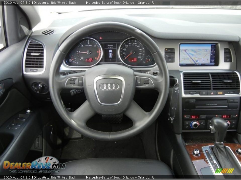 2010 Audi Q7 3.0 TDI quattro Steering Wheel Photo #26