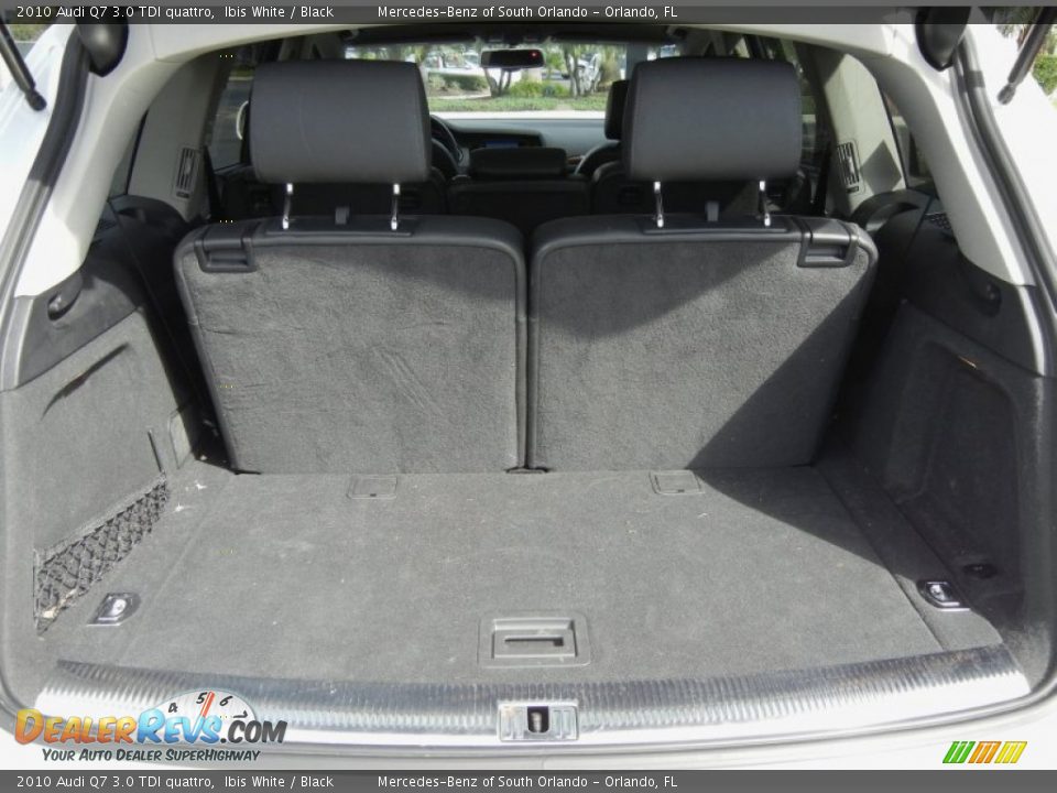 2010 Audi Q7 3.0 TDI quattro Trunk Photo #35