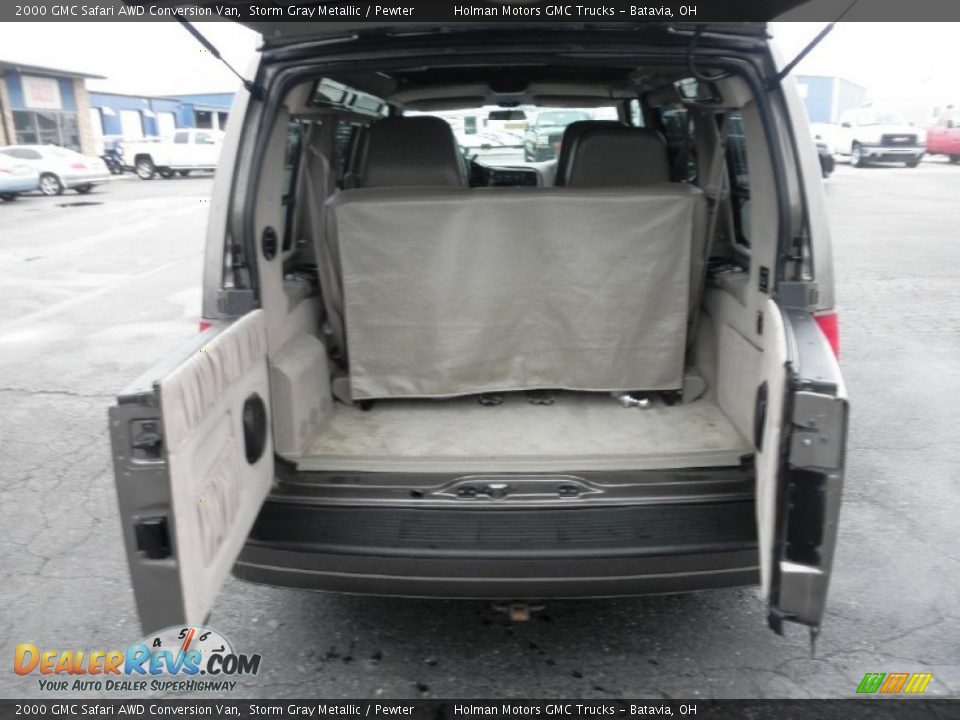 2000 GMC Safari AWD Conversion Van Trunk Photo #16