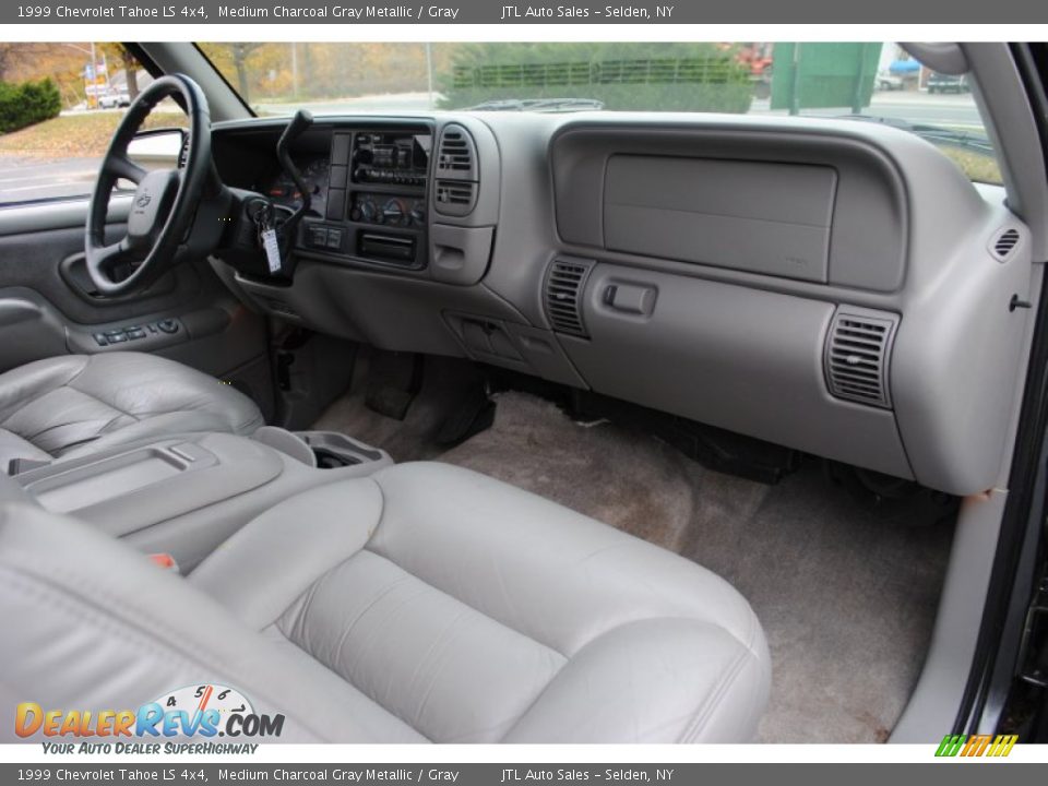 1999 Chevrolet Tahoe LS 4x4 Medium Charcoal Gray Metallic / Gray Photo #8