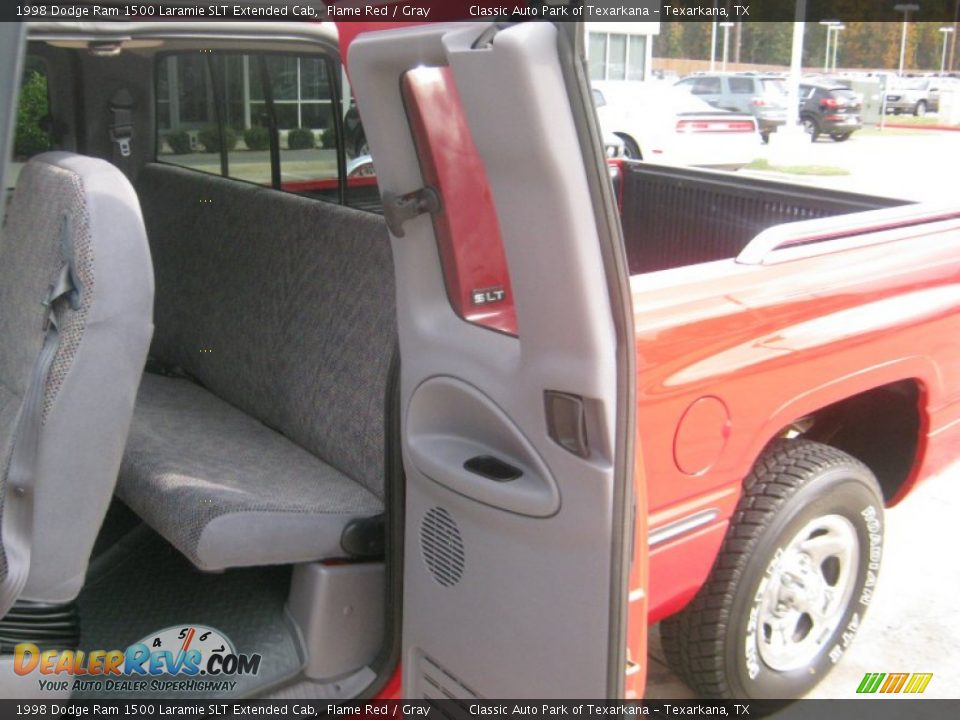 1998 Dodge Ram 1500 Laramie SLT Extended Cab Flame Red / Gray Photo #16