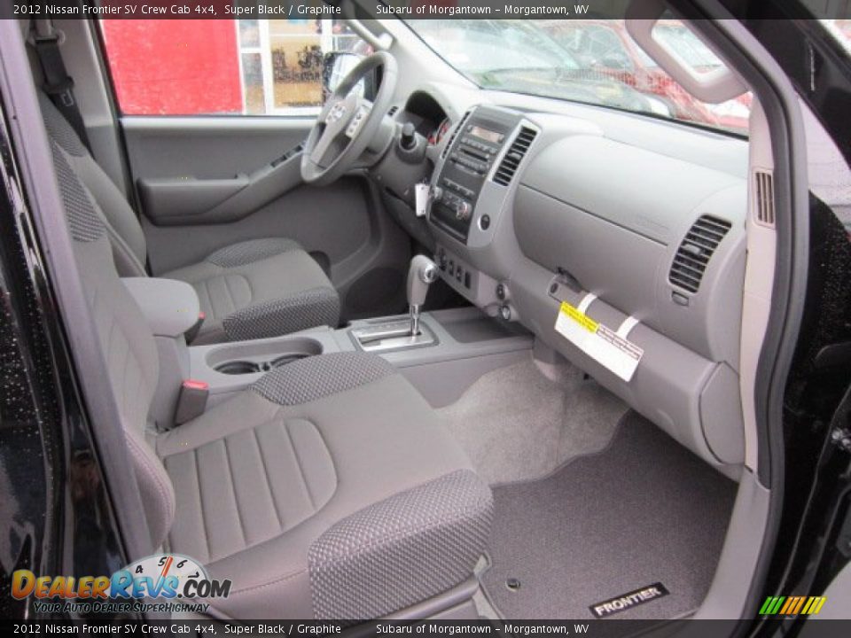 Graphite Interior - 2012 Nissan Frontier SV Crew Cab 4x4 Photo #10