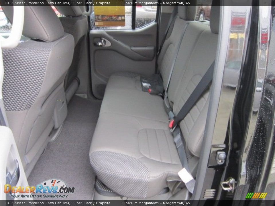 Graphite Interior - 2012 Nissan Frontier SV Crew Cab 4x4 Photo #14