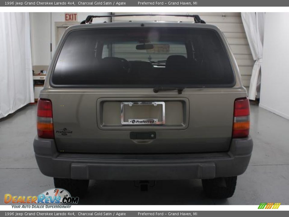 1996 Jeep Grand Cherokee Laredo 4x4 Charcoal Gold Satin / Agate Photo #3