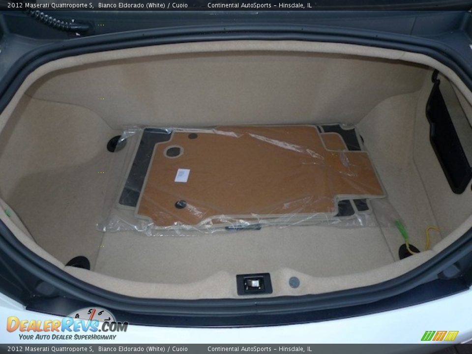 2012 Maserati Quattroporte S Trunk Photo #9