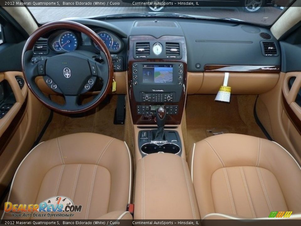Dashboard of 2012 Maserati Quattroporte S Photo #19