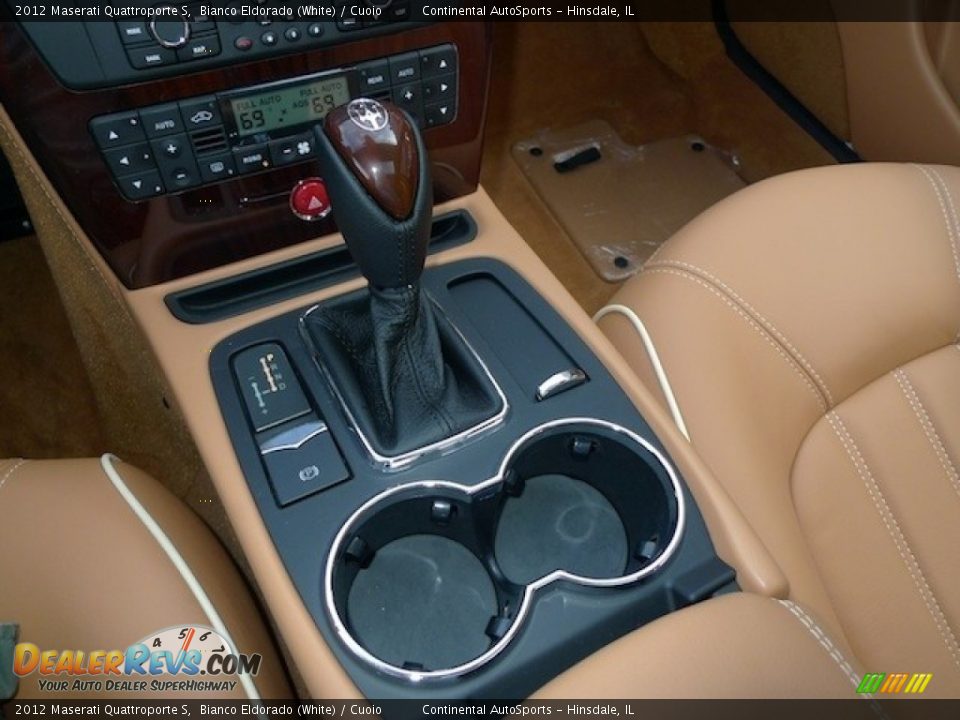 2012 Maserati Quattroporte S Shifter Photo #23