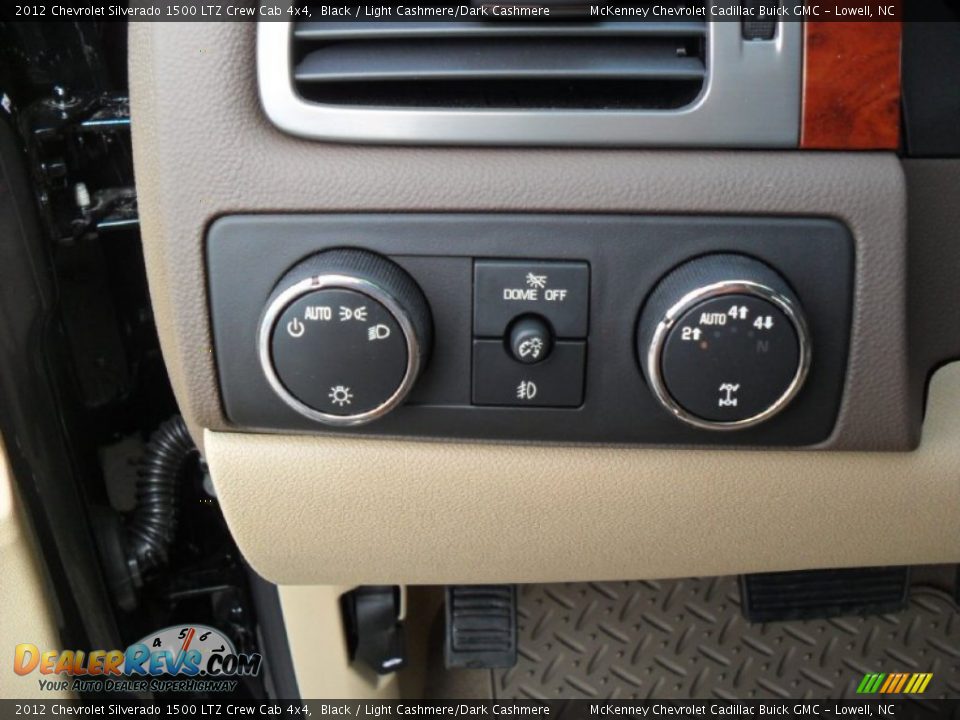 Controls of 2012 Chevrolet Silverado 1500 LTZ Crew Cab 4x4 Photo #10