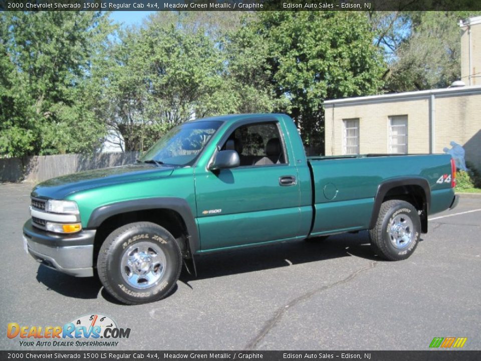 Meadow Green Metallic 2000 Chevrolet Silverado 1500 LS Regular Cab 4x4 Photo #3