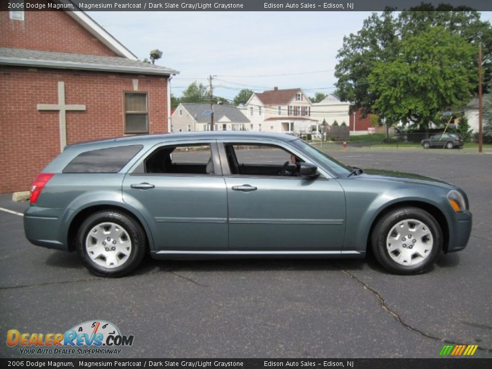 2006 Dodge Magnum Magnesium Pearlcoat / Dark Slate Gray/Light Graystone Photo #9