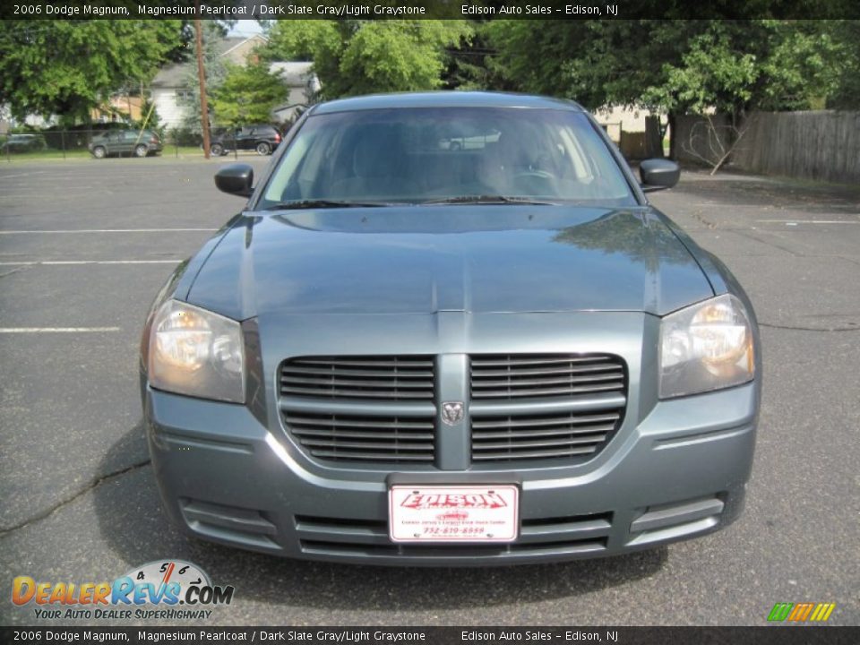 2006 Dodge Magnum Magnesium Pearlcoat / Dark Slate Gray/Light Graystone Photo #12