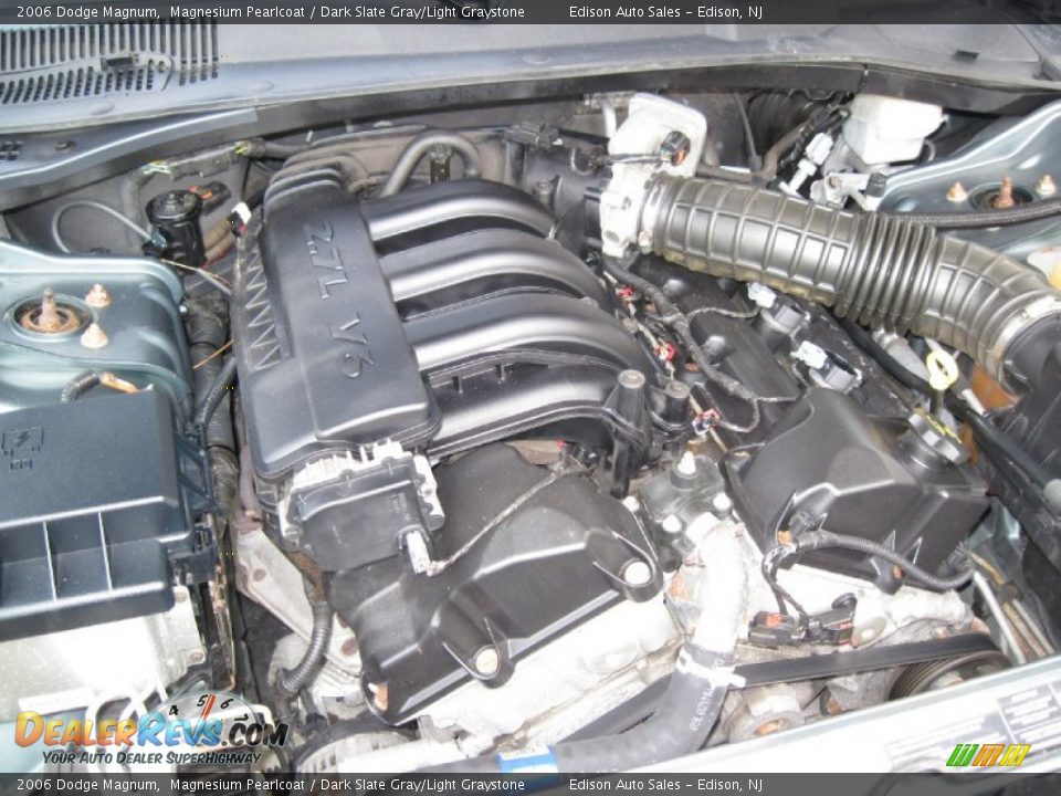 2006 Dodge Magnum Magnesium Pearlcoat / Dark Slate Gray/Light Graystone Photo #27