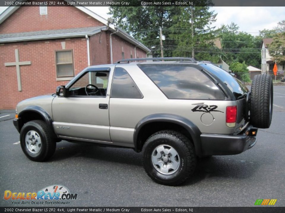 2002 Chevrolet Blazer LS ZR2 4x4 Light Pewter Metallic / Medium Gray Photo #4