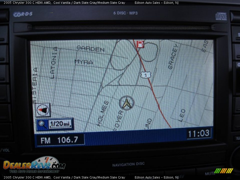 Navigation of 2005 Chrysler 300 C HEMI AWD Photo #22