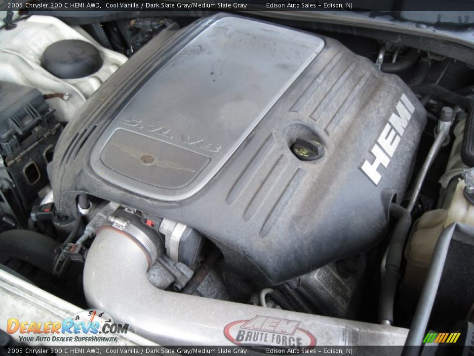 2005 Chrysler 300 C HEMI AWD 5.7 Liter HEMI OHV 16-Valve MDS V8 Engine Photo #33