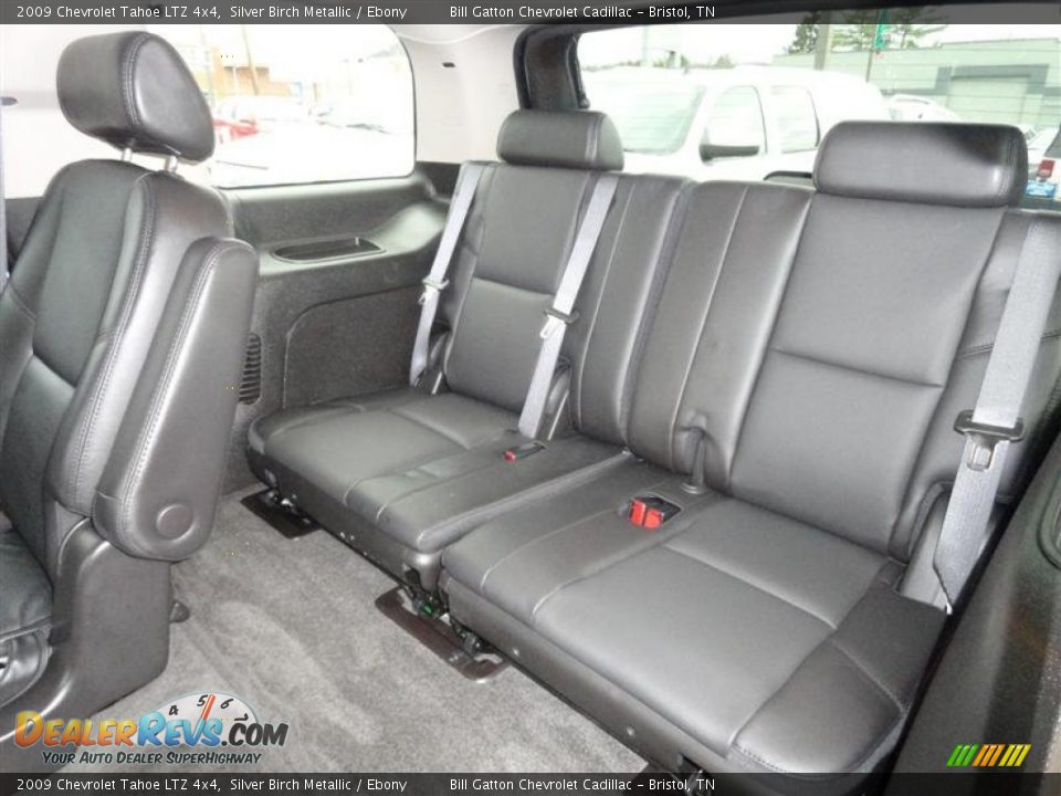 2009 Chevrolet Tahoe LTZ 4x4 Silver Birch Metallic / Ebony Photo #6