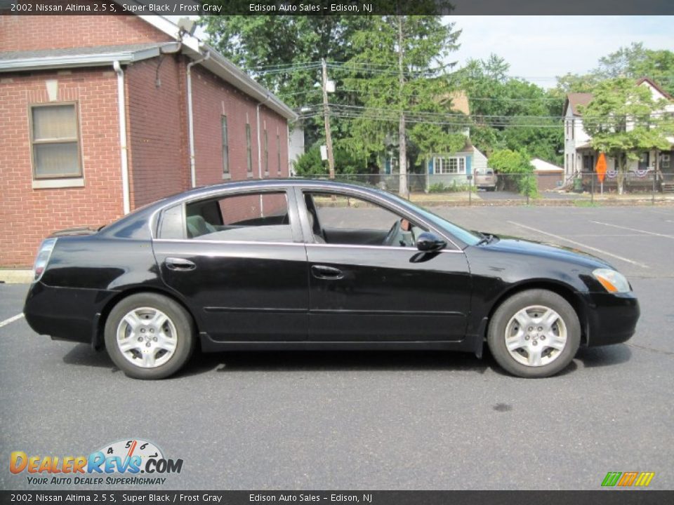 2002 Nissan Altima 2.5 S Super Black / Frost Gray Photo #9