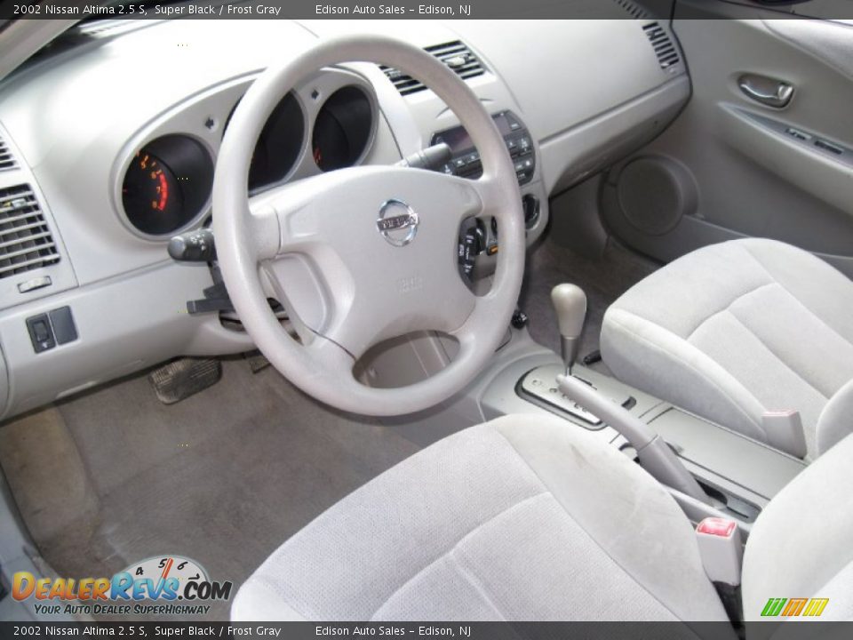 2002 Nissan Altima 2.5 S Super Black / Frost Gray Photo #15