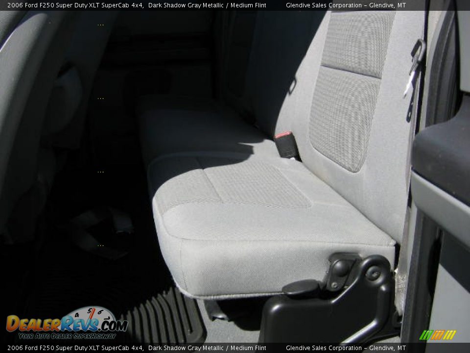 2006 Ford F250 Super Duty XLT SuperCab 4x4 Dark Shadow Gray Metallic / Medium Flint Photo #12