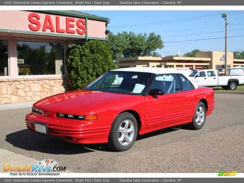 1992 Oldsmobile Cutlass Supreme Convertible Bright Red / Dark Gray Photo #4
