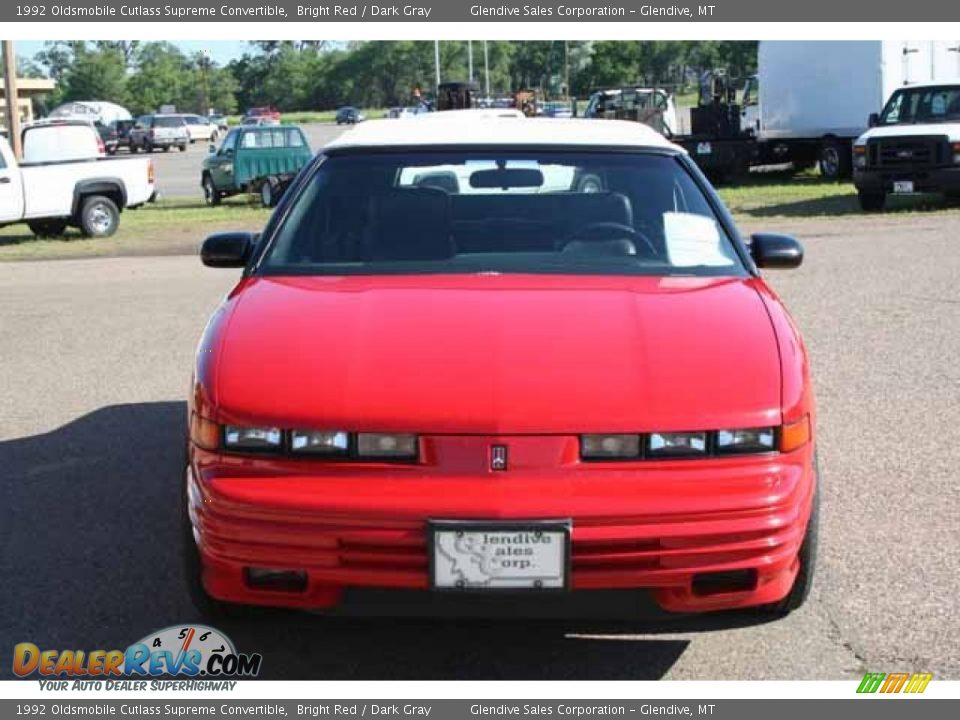 1992 Oldsmobile Cutlass Supreme Convertible Bright Red / Dark Gray Photo #8