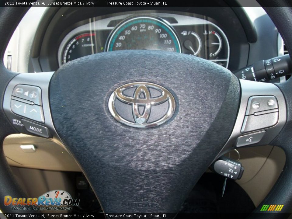 2011 Toyota Venza I4 Sunset Bronze Mica / Ivory Photo #18