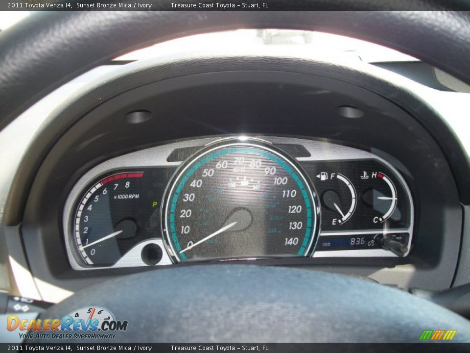 2011 Toyota Venza I4 Sunset Bronze Mica / Ivory Photo #20