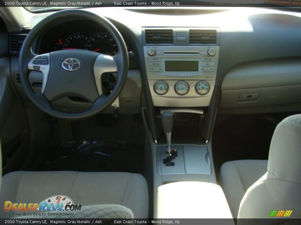 2009 Toyota Camry LE Magnetic Gray Metallic / Ash Photo #9