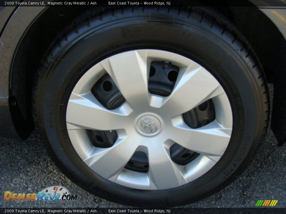 2009 Toyota Camry LE Magnetic Gray Metallic / Ash Photo #14