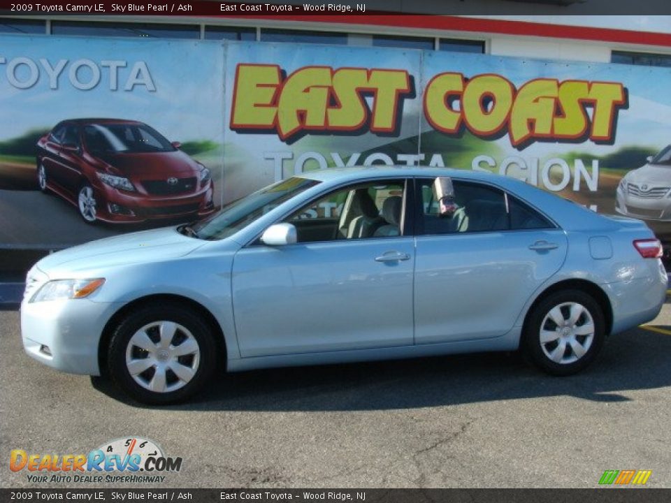 2009 Toyota Camry LE Sky Blue Pearl / Ash Photo #3