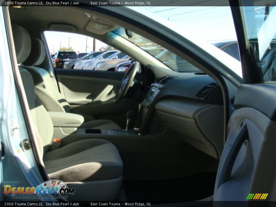 2009 Toyota Camry LE Sky Blue Pearl / Ash Photo #8