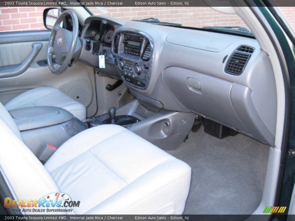 2003 Toyota Sequoia Limited 4WD Imperial Jade Mica / Charcoal Photo #16