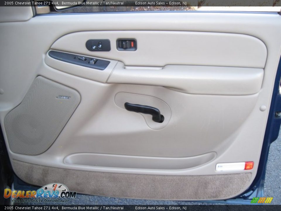2005 Chevrolet Tahoe Z71 4x4 Bermuda Blue Metallic / Tan/Neutral Photo #30