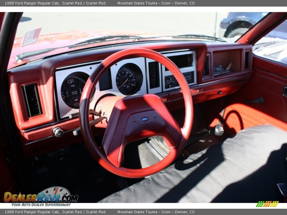 Dashboard of 1988 Ford Ranger Regular Cab Photo #4