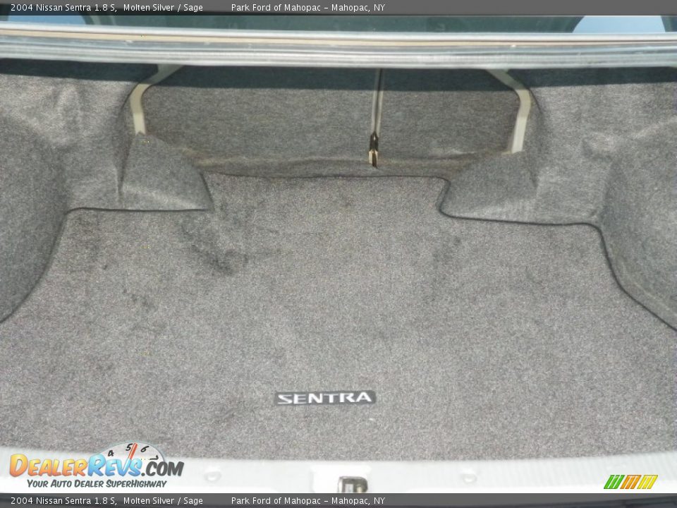 2004 Nissan Sentra 1.8 S Trunk Photo #7
