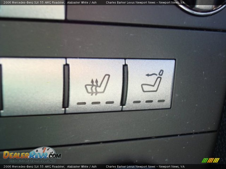 Controls of 2006 Mercedes-Benz SLK 55 AMG Roadster Photo #18