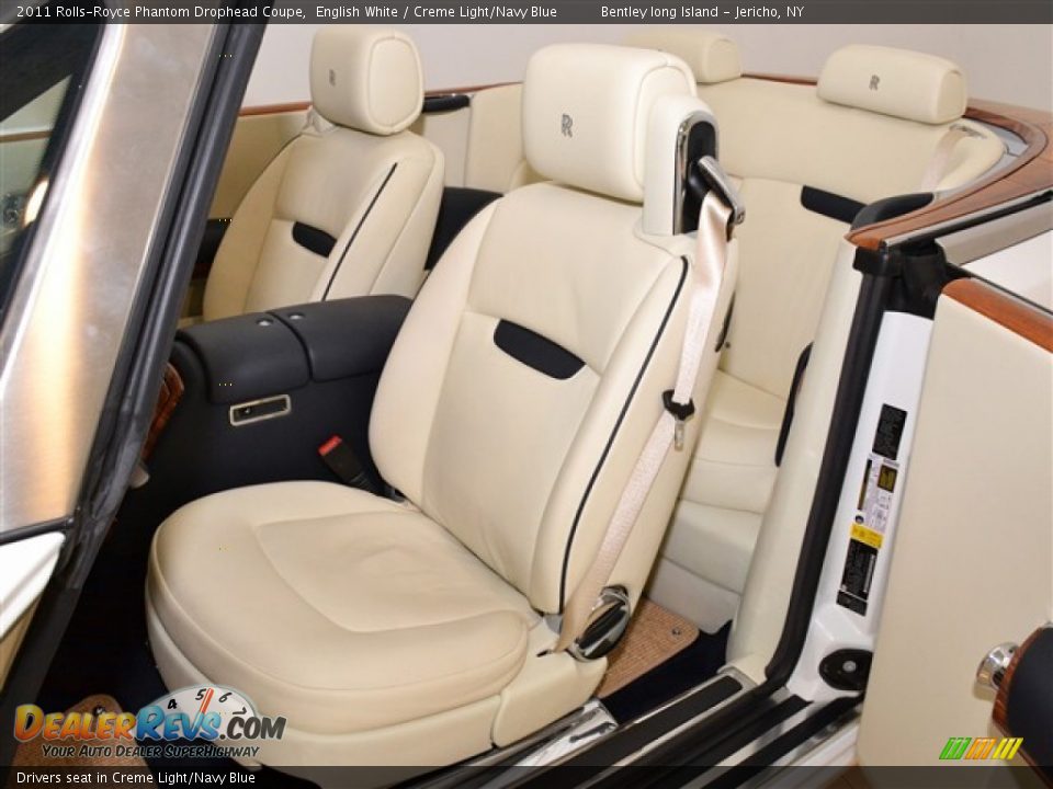 Drivers seat in Creme Light/Navy Blue - 2011 Rolls-Royce Phantom