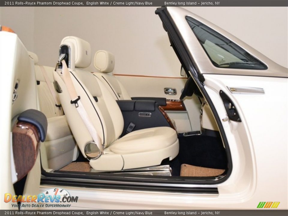2011 Rolls-Royce Phantom Drophead Coupe English White / Creme Light/Navy Blue Photo #24