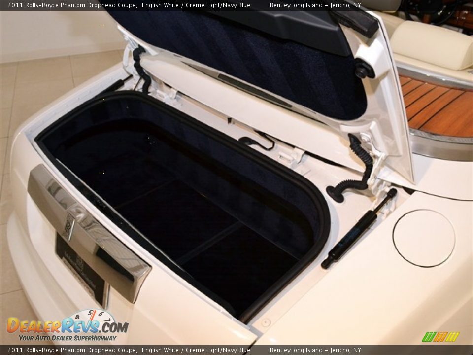 2011 Rolls-Royce Phantom Drophead Coupe Trunk Photo #29