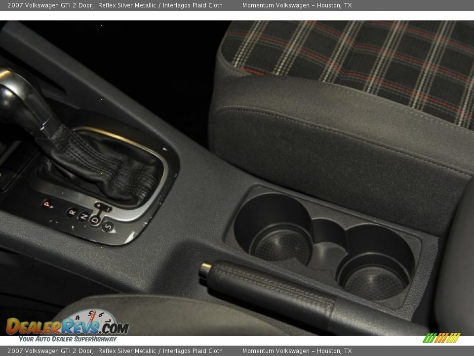 2007 Volkswagen GTI 2 Door Reflex Silver Metallic / Interlagos Plaid Cloth Photo #18