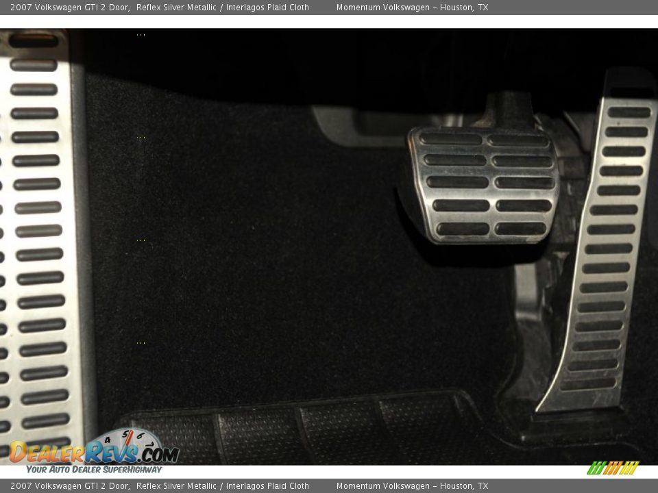 2007 Volkswagen GTI 2 Door Reflex Silver Metallic / Interlagos Plaid Cloth Photo #31