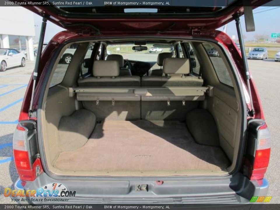 2000 Toyota 4Runner SR5 Sunfire Red Pearl / Oak Photo #14