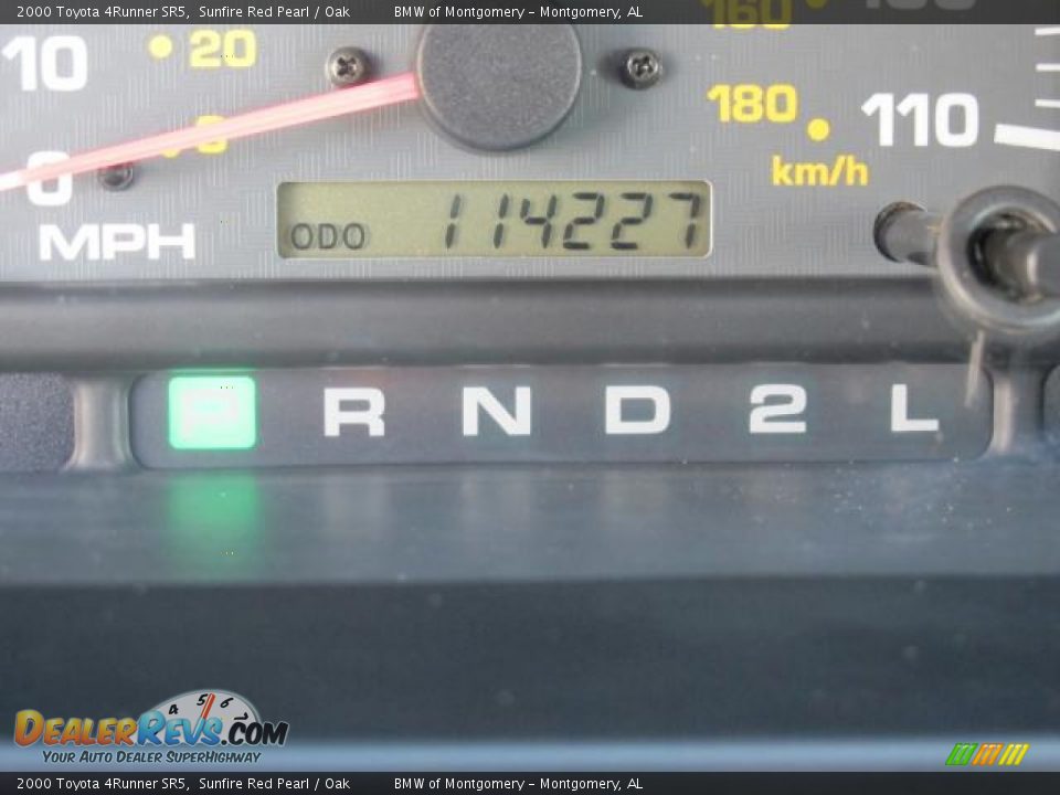 2000 Toyota 4Runner SR5 Sunfire Red Pearl / Oak Photo #26