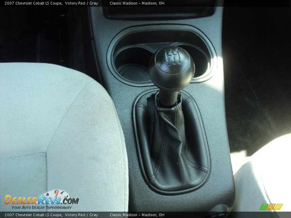 2007 Chevrolet Cobalt LS Coupe Victory Red / Gray Photo #5