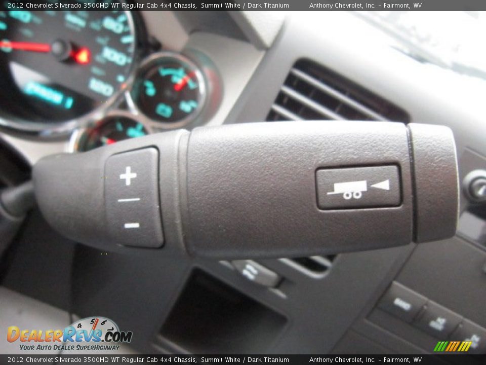 2012 Chevrolet Silverado 3500HD WT Regular Cab 4x4 Chassis Shifter Photo #15