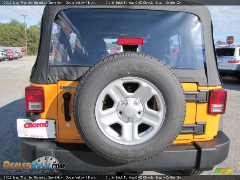 2012 Jeep Wrangler Unlimited Sport 4x4 Dozer Yellow / Black Photo #6