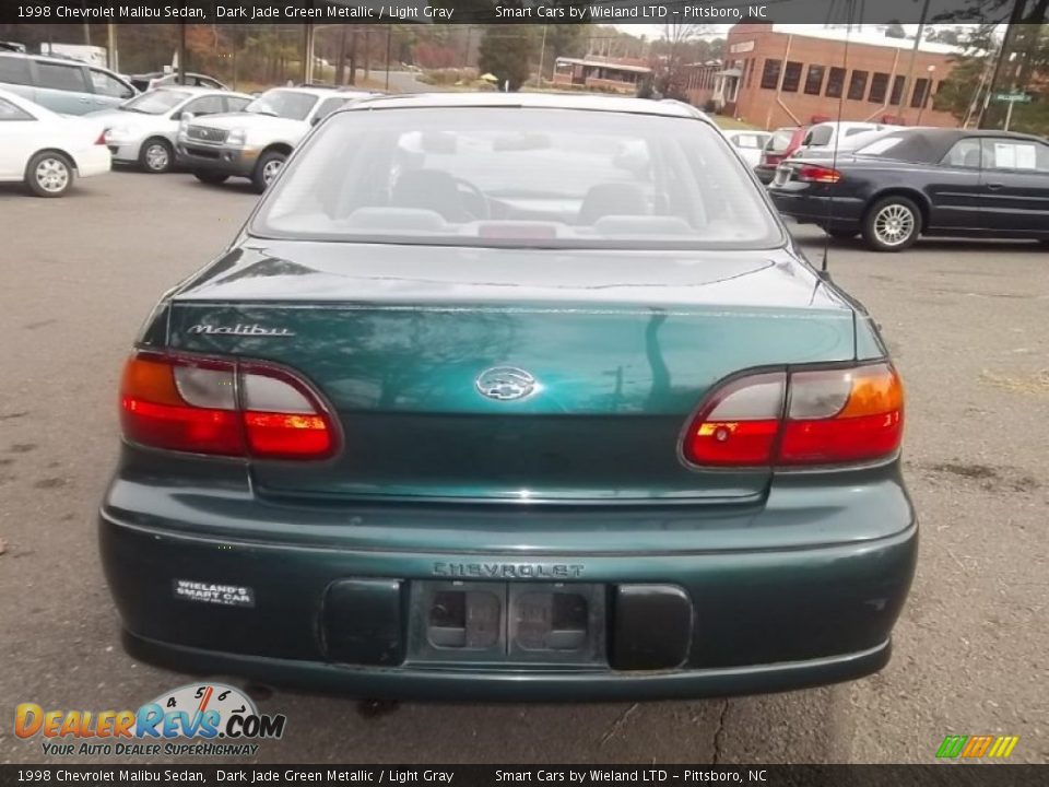 1998 Chevrolet Malibu Sedan Dark Jade Green Metallic / Light Gray Photo #5