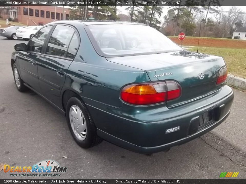 1998 Chevrolet Malibu Sedan Dark Jade Green Metallic / Light Gray Photo #6