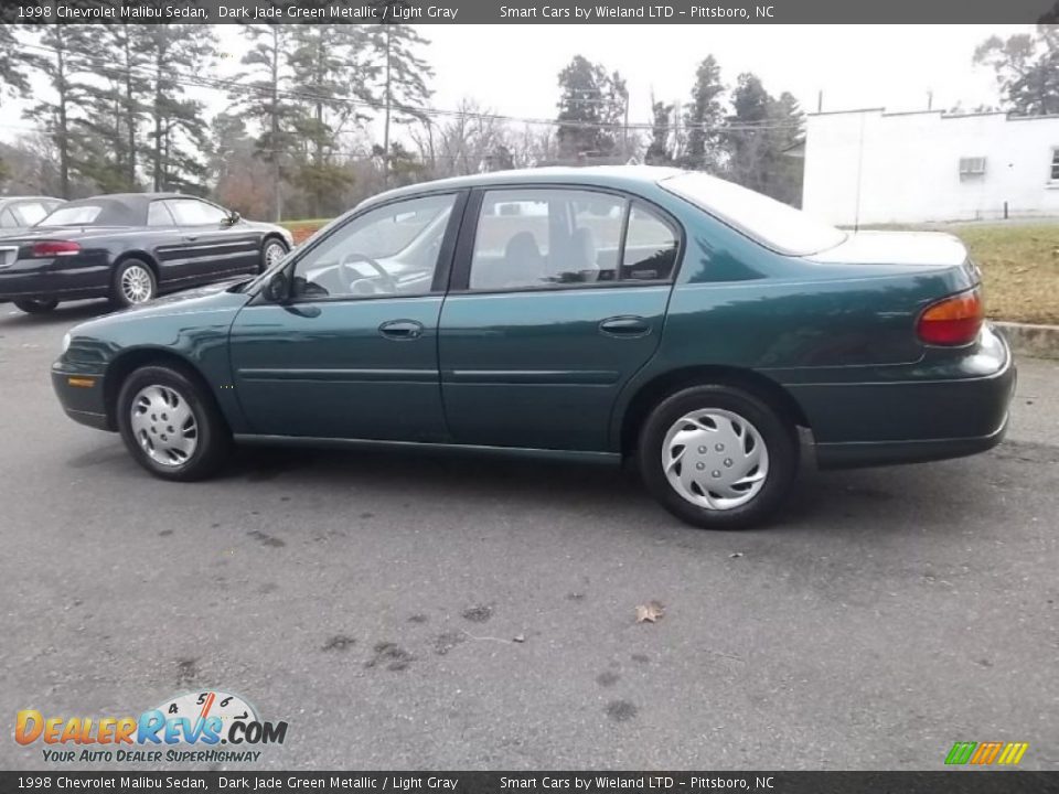 1998 Chevrolet Malibu Sedan Dark Jade Green Metallic / Light Gray Photo #7