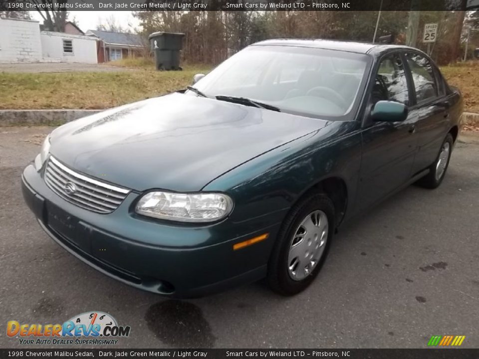 1998 Chevrolet Malibu Sedan Dark Jade Green Metallic / Light Gray Photo #8